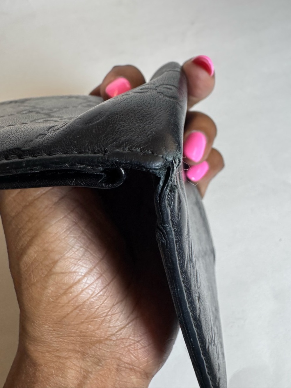 Gucci Guccissima Black Leather Wallet - Picture 2 of 9